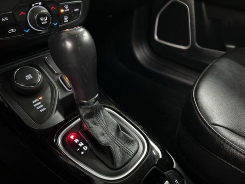 Used 2021 Jeep Compass Latitude image 20