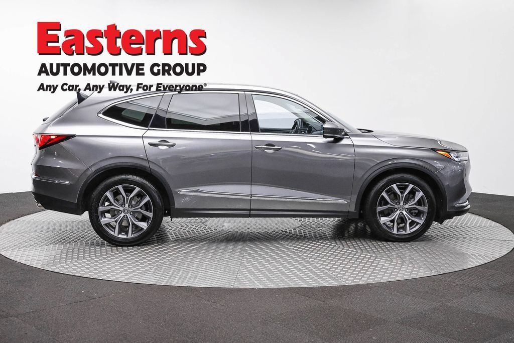 Used 2024 Acura MDX w/ Technology Package AWD/4WD image 4