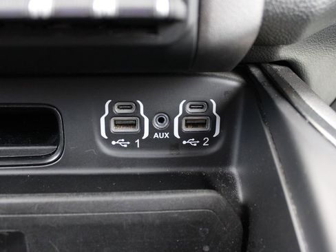 Used 2020 RAM 1500 Sport w/ Comfort & Convenience Group AWD/4WD image 26