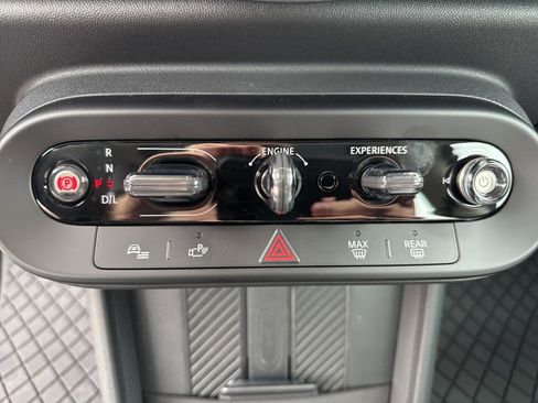 Used 2025 MINI Cooper S image 25