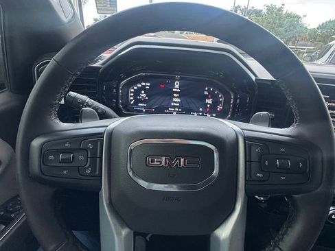 Used 2023 GMC Sierra 1500 SLT w/ SLT Convenience Package RWD image 13