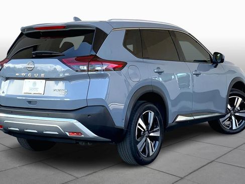 Used 2023 Nissan Rogue SV AWD/4WD image 13