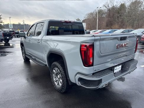 Used 2024 GMC Sierra 1500 AT4 w/ Technology Package image 3