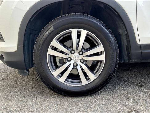 Used 2017 Honda Pilot EX-L image 8