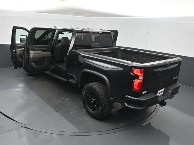 Used 2024 Chevrolet Silverado 2500 ZR2 w/ Technology Package AWD/4WD image 62