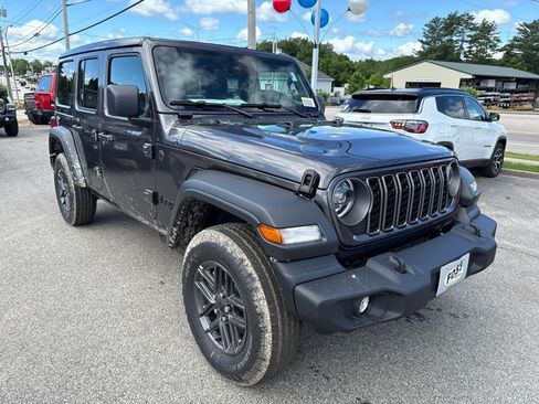 New 2026 Jeep Wrangler Unlimited Sport AWD/4WD image 7