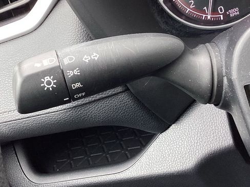 Used 2024 Toyota RAV4 LE image 24