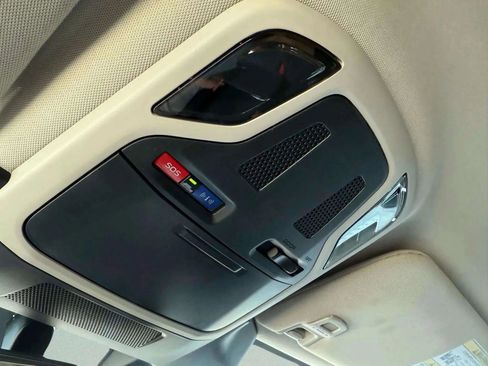 Used 2023 Subaru Outback Premium image 22