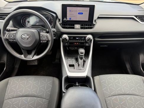 Used 2024 Toyota RAV4 XLE AWD/4WD image 21