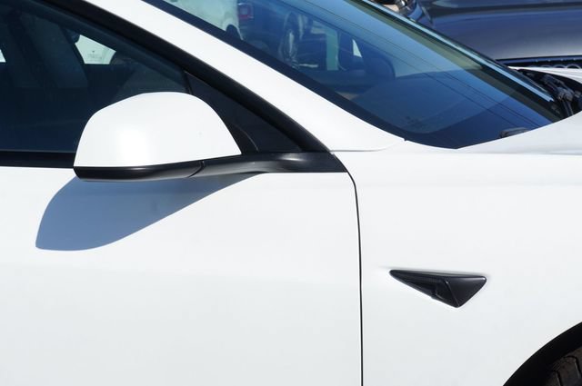 Used 2021 Tesla Model 3 Long Range AWD/4WD image 13