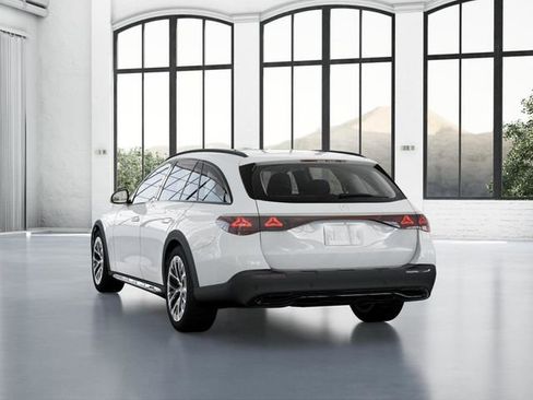 New 2025 Mercedes-Benz E 450 4MATIC All-Terrain Wagon image 27