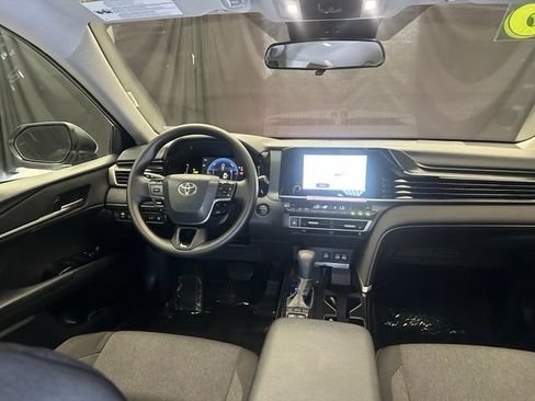 Used 2026 Toyota Camry LE FWD image 20