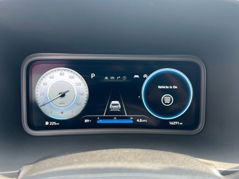 Used 2022 Hyundai Kona Limited image 21