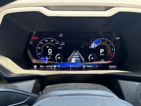 Certified 2025 Chevrolet Colorado Trail Boss AWD/4WD image 12