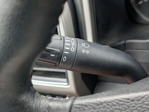 Used 2019 Ford F150 Lariat w/ Equipment Group 502A Luxury image 27