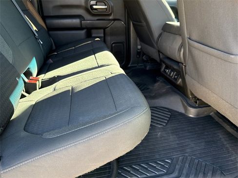 Used 2022 Chevrolet Silverado 2500 LT w/ Convenience Package image 16