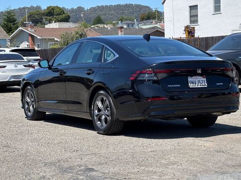 Certified 2024 Honda Accord EX-L image 6