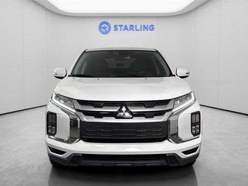 Used 2021 Mitsubishi Outlander Sport SE image 2