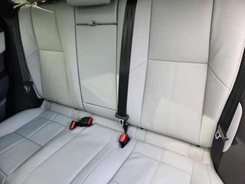 Used 2026 Land Rover Range Rover Velar S AWD/4WD image 25