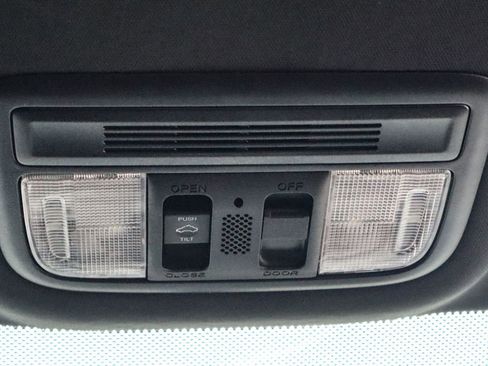 Used 2018 Honda Civic EX image 19