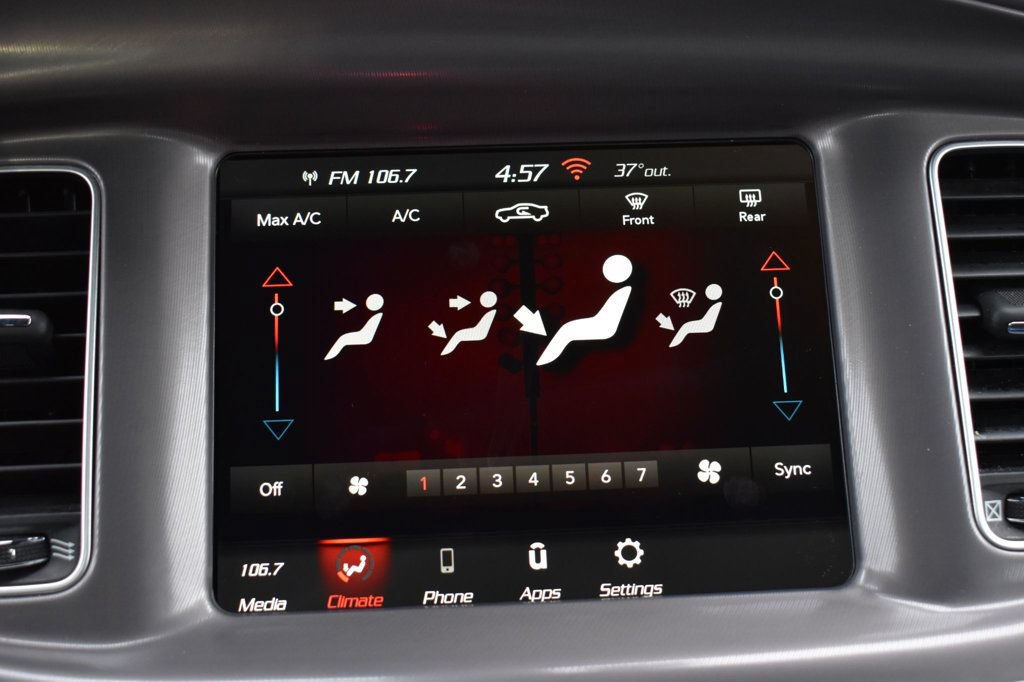 Used 2023 Dodge Charger SXT RWD image 36