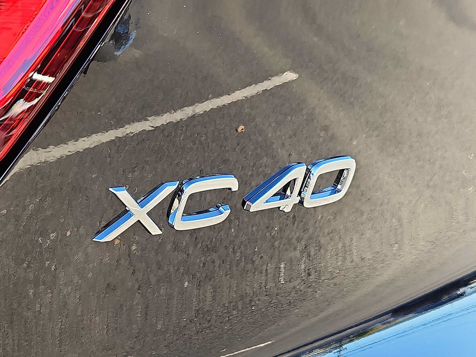 Used 2026 Volvo XC40 B5 Plus w/ Protection Package Premier AWD/4WD image 28