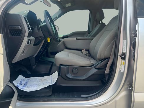 Used 2018 Ford F150 XLT AWD/4WD image 11