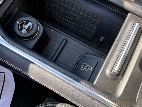 Used 2021 Ford F150 Lariat w/ Equipment Group 502A High image 34