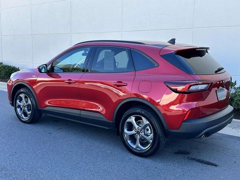 Used 2025 Ford Escape ST-Line Select image 28