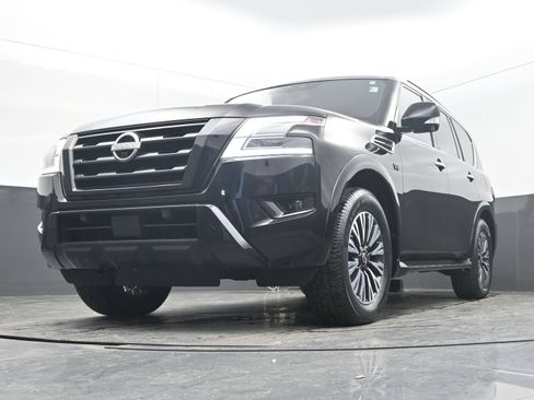 Used 2022 Nissan Armada SL w/ Midnight Edition Package RWD image 28