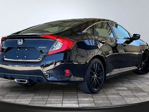 Used 2021 Honda Civic Sport image 6