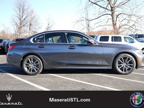 Used 2022 BMW 330i xDrive Sedan w/ Driving Assistance Package image 4