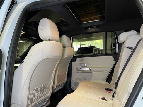 Certified 2026 Mercedes-Benz GLB 250 4MATIC image 19