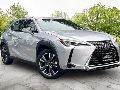 Used 2019 Lexus UX 250h w/ Accessory Package 2