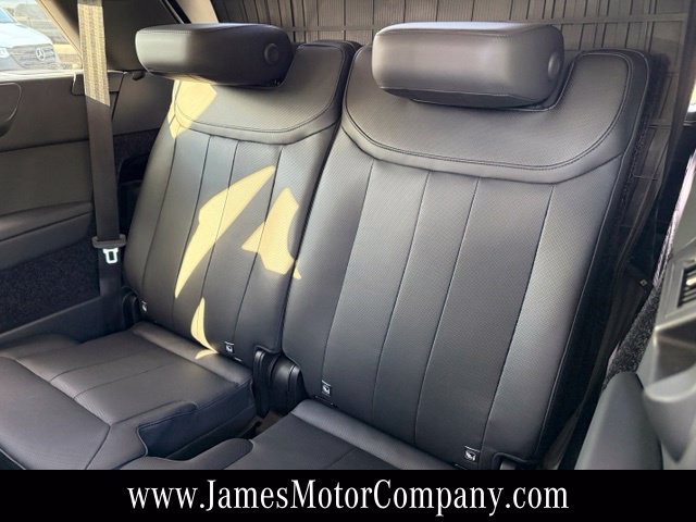 Used 2025 Land Rover Range Rover Long Wheelbase SE AWD/4WD image 18
