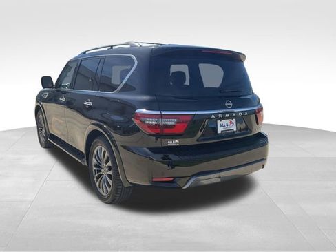 Used 2024 Nissan Armada Platinum w/ Captain's Chairs Package image 7
