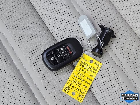 Used 2025 Honda CR-V EX-L image 32