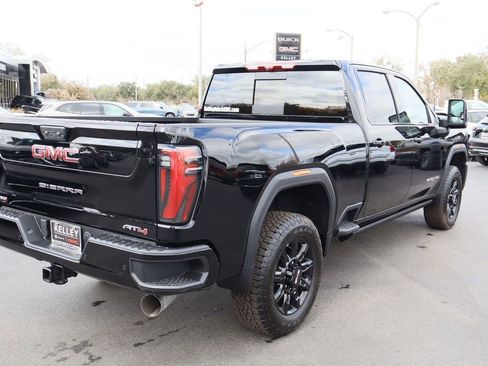 New 2026 GMC Sierra 2500 AT4 w/ AT4 Premium Plus Package image 4