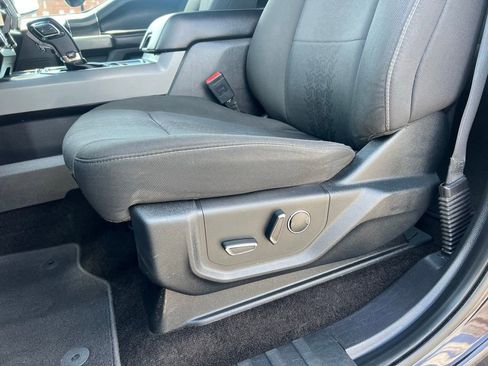 Used 2018 Ford F150 XLT w/ Equipment Group 302A Luxury AWD/4WD image 14
