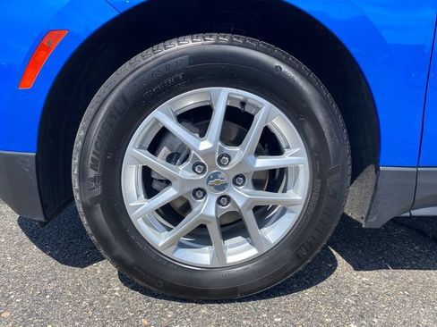 Certified 2024 Chevrolet Equinox LT FWD image 22