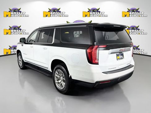 Used 2024 GMC Yukon XL Denali w/ Advanced Technology Package AWD/4WD image 7