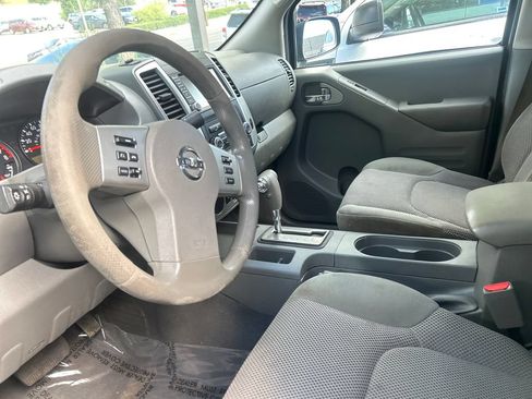 Used 2019 Nissan Frontier SV RWD image 44