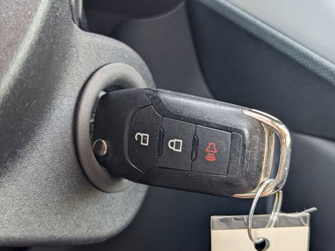 Used 2022 Ford Maverick XL FWD image 36