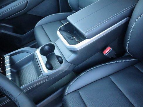 New 2026 GMC Terrain Denali w/ LPO, Black Badging Package image 25