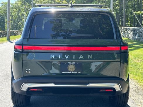 Used 2024 Rivian R1S Adventure AWD/4WD image 20