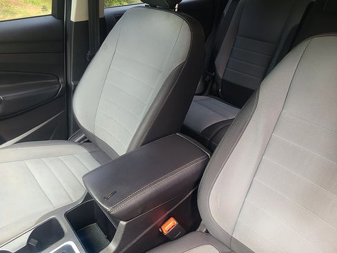 Used 2019 Ford Escape S FWD image 38