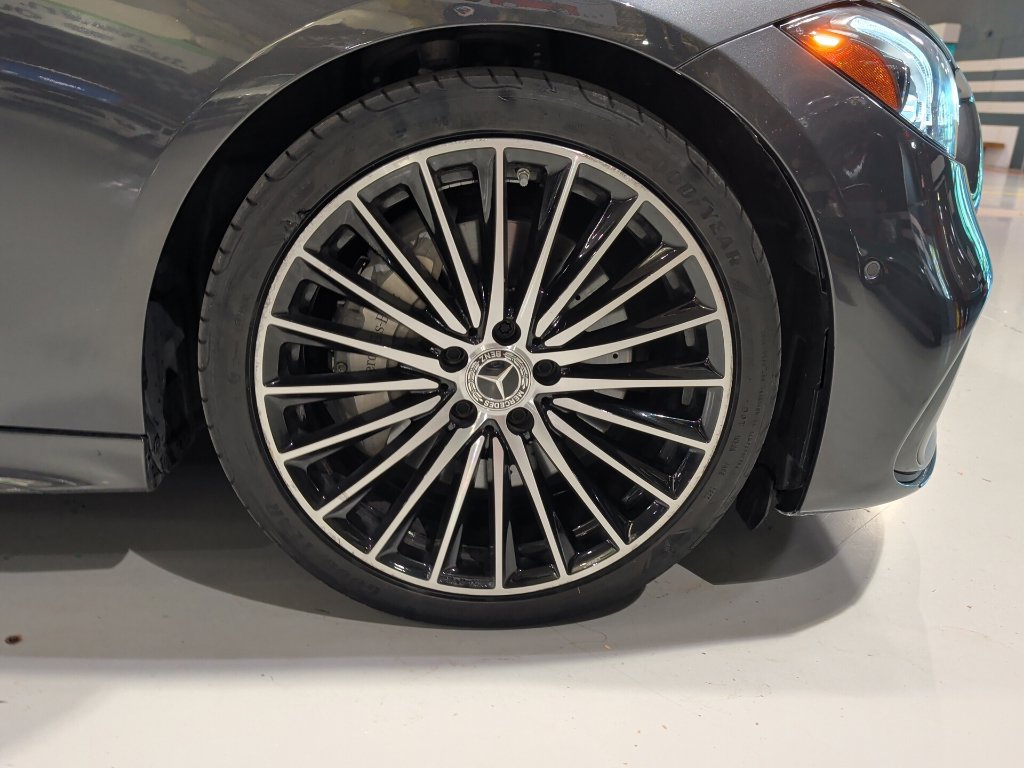 Used 2023 Mercedes-Benz C 300 4MATIC Sedan image 7