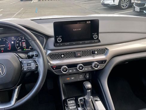 Used 2023 Acura Integra image 9