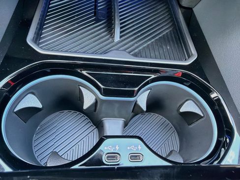 New 2027 BMW M5 w/ Carbon Package AWD/4WD image 31