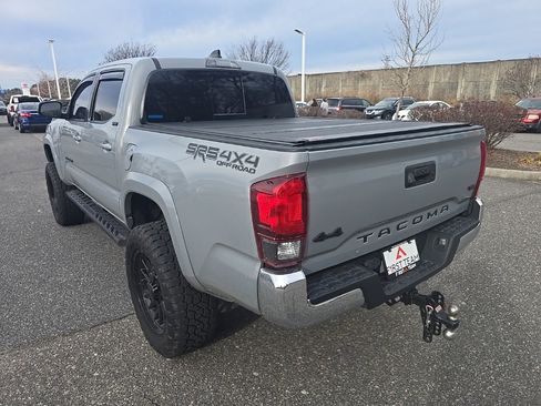 Used 2021 Toyota Tacoma SR5 image 7